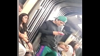 Bulto en el metro